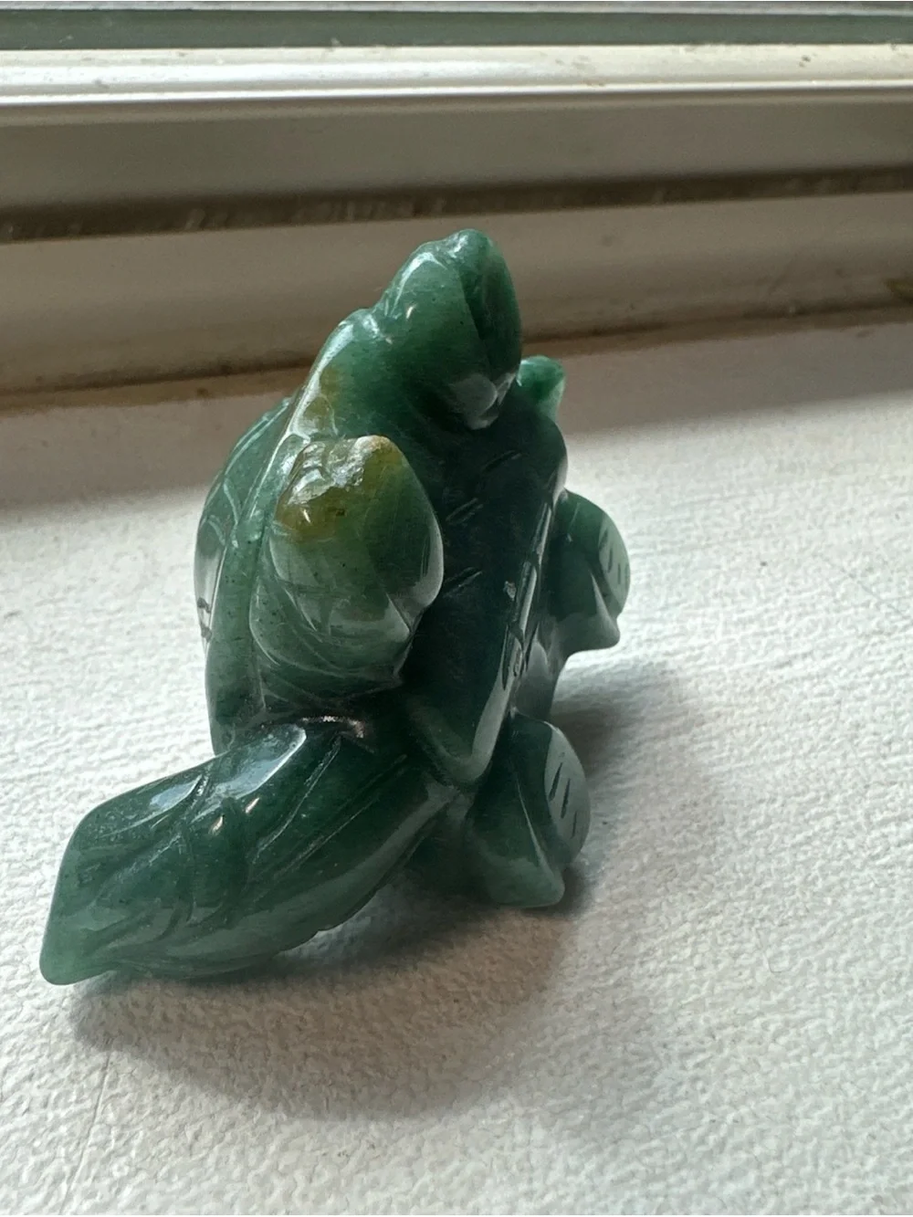 Jade Green Polished Turtle Figurine hand carved all sides good luck